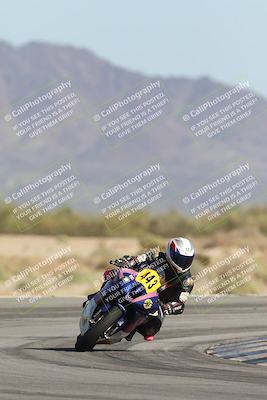 media/Oct-04-2025-CVMA (Sat) [[408bcdd6e4]]/Race 13-Amateur Supersport Open/
